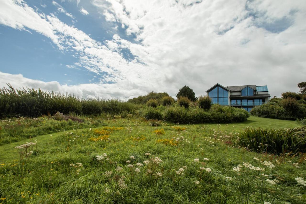 Ecton House Bed and Breakfast Newport  Buitenkant foto